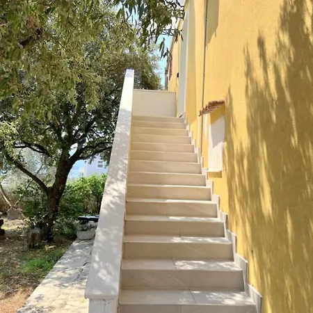 One Bedroom With Sea View 3 Apartman